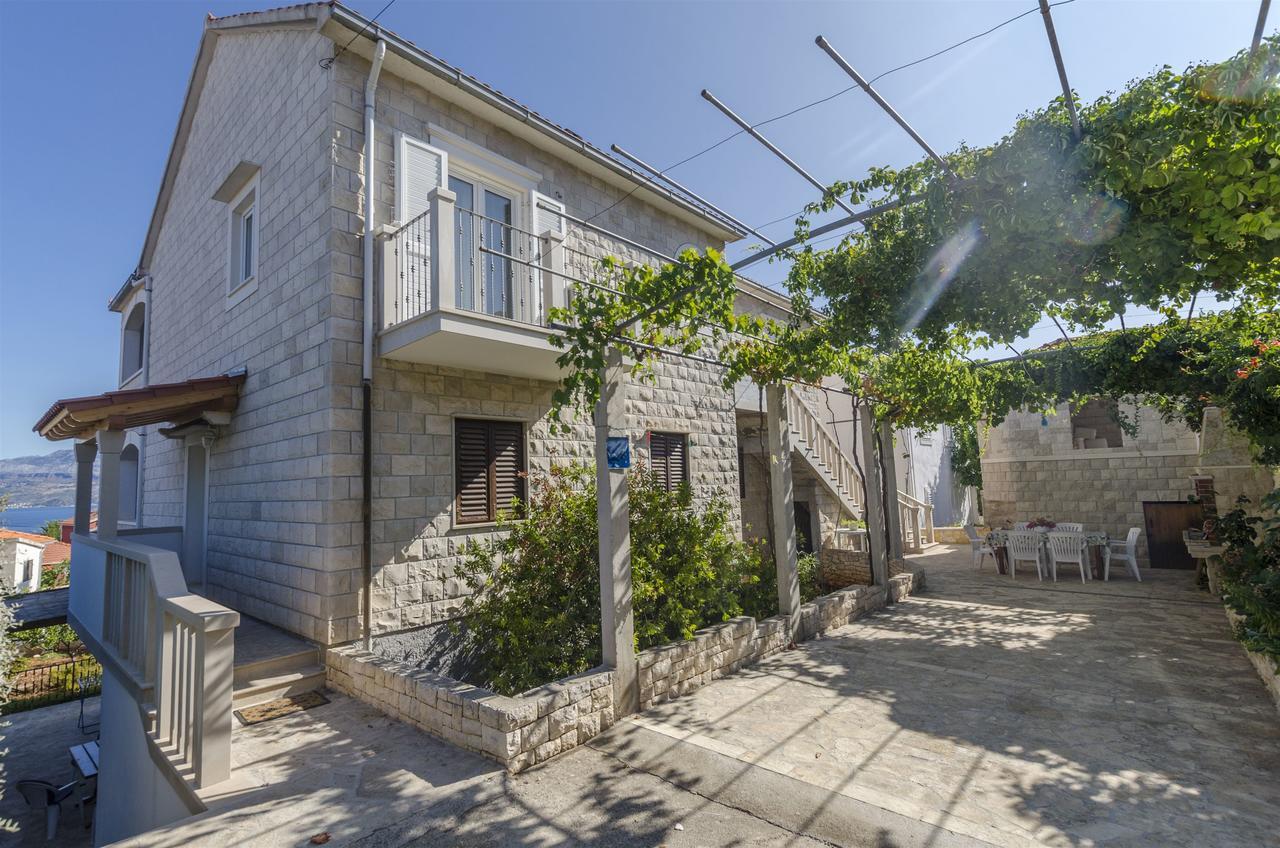 Apartments Silvana Супетар Экстерьер фото